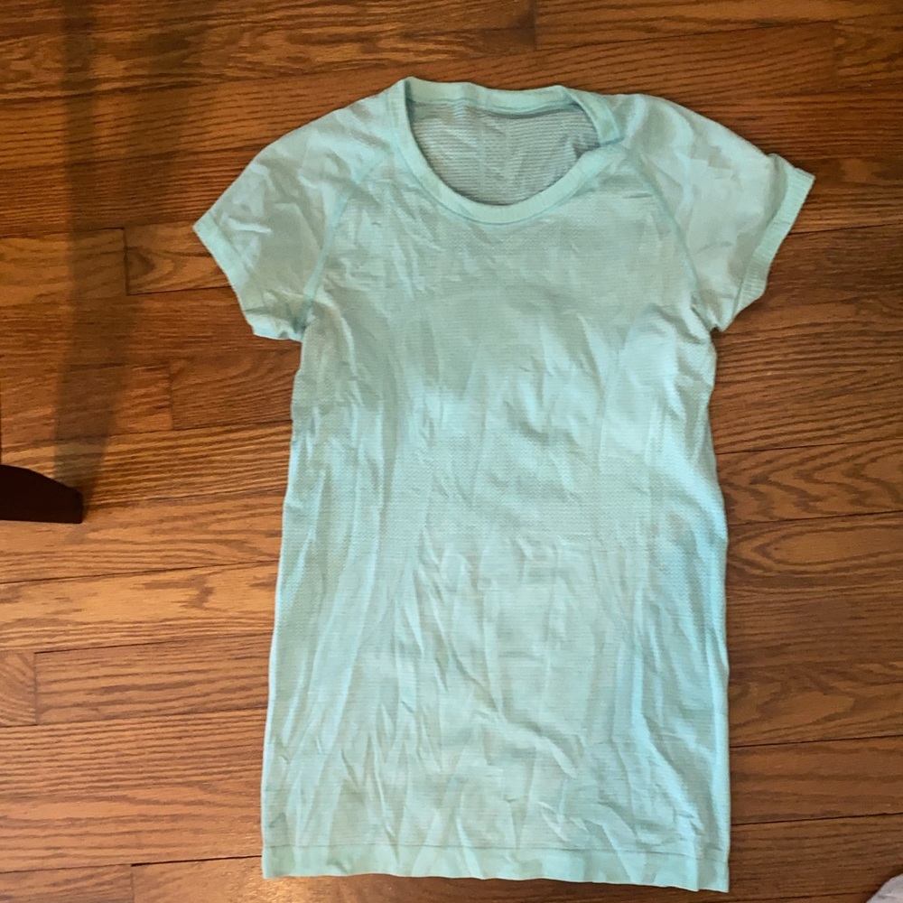 Lululemon shirt. Size 4